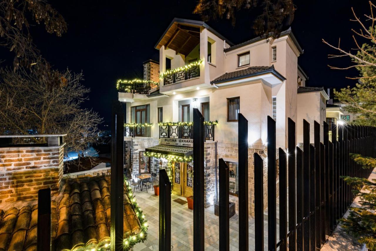 Bujtina Oxhaku Hotel Korce Exterior photo